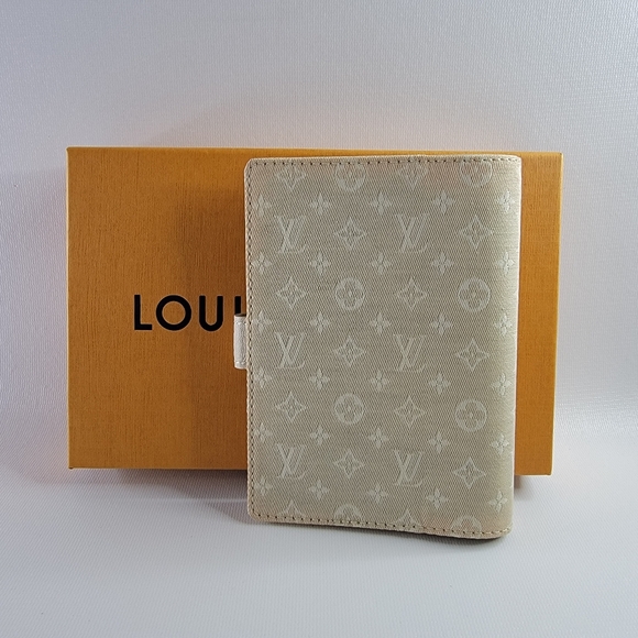 LOUIS VUITTON Monogram Mini Lin Agenda PM Notebook Cover - Picture 2 of 12